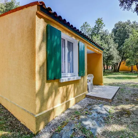 Gite In Holiday Park With Swimming Pool Vakantiehuis